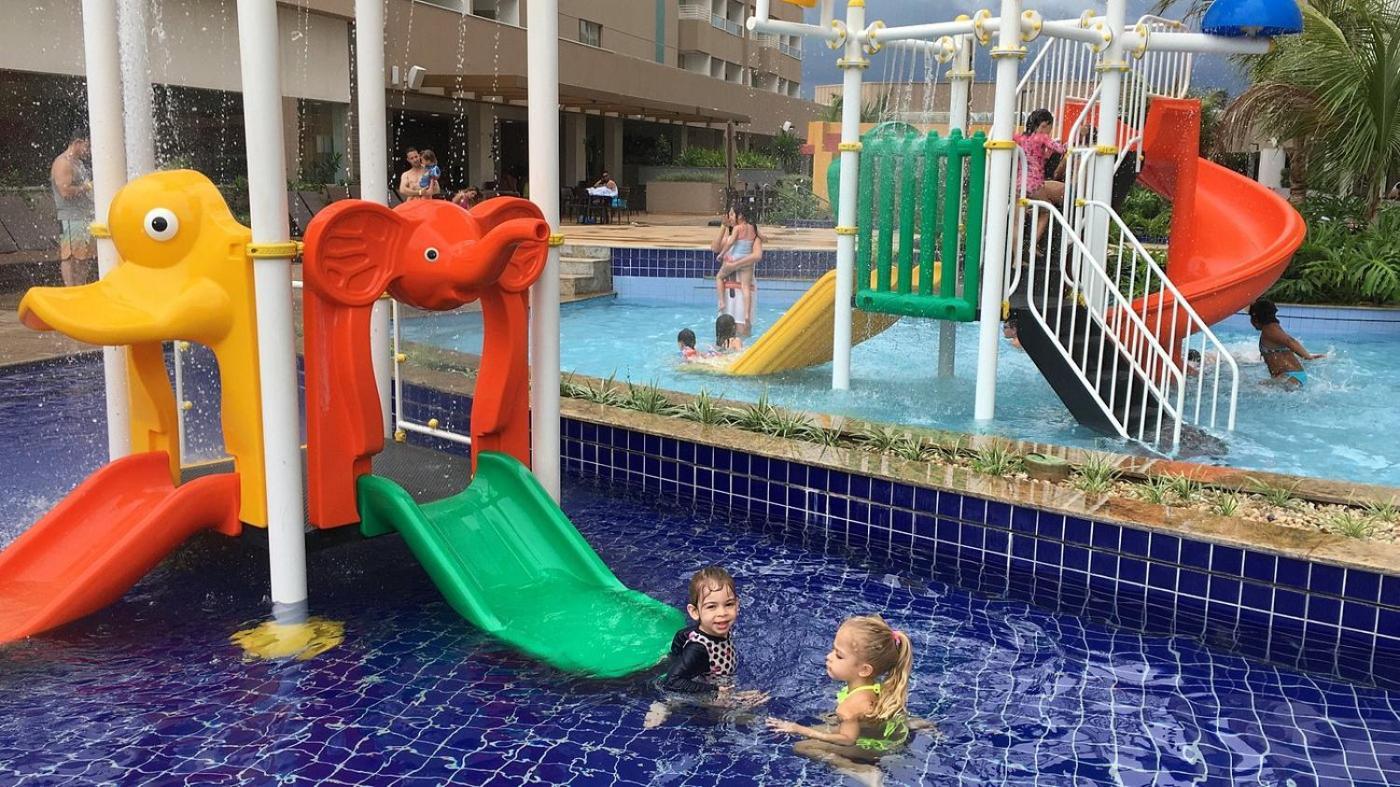 Olimpia Park Resort O Mais Divertido Resort Em Frente Ao Thermas Dos Laranjais - Pague Em Ate 12 Vezes Экстерьер фото